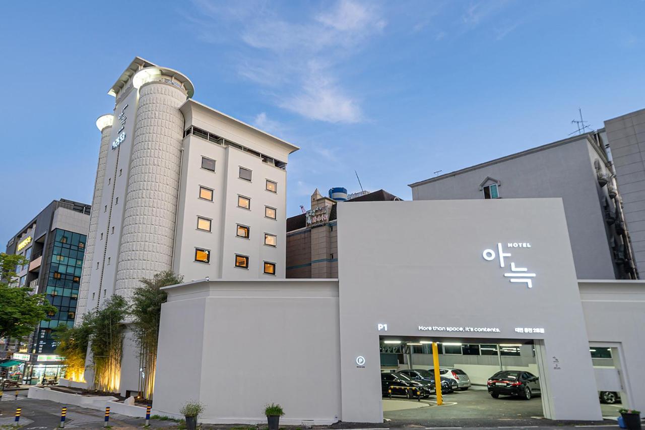 Aank Hotel Daejeon Yongjeon 2Nd Exteriör bild