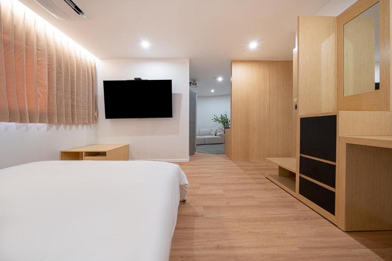 Aank Hotel Daejeon Yongjeon 2Nd Exteriör bild
